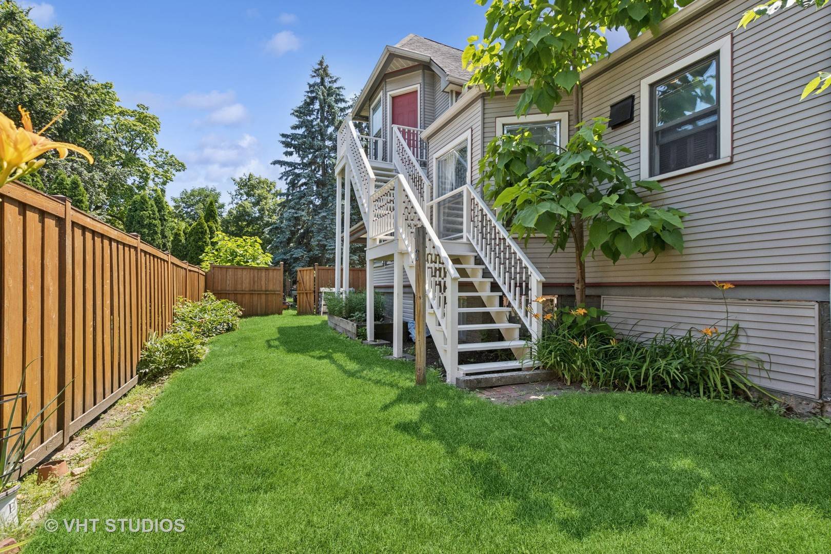 Evanston, IL 60201,1723 Greenwood Street