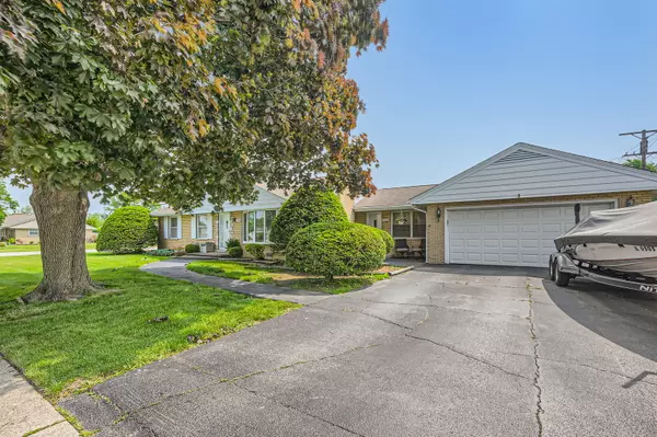Oak Lawn, IL 60453,9001 Mobile Avenue