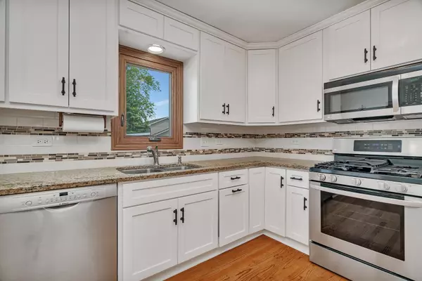 Orland Park, IL 60462,8932 Pebble Beach Lane