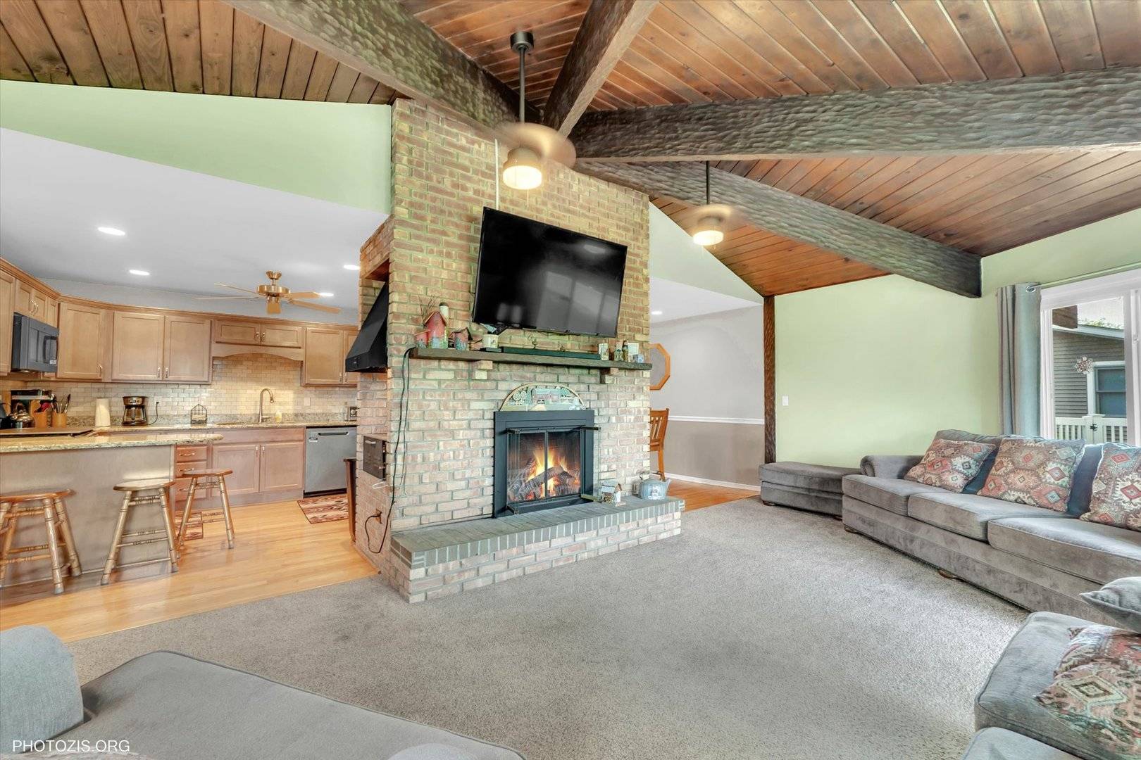 Peotone, IL 60468,226 S Rathje Road