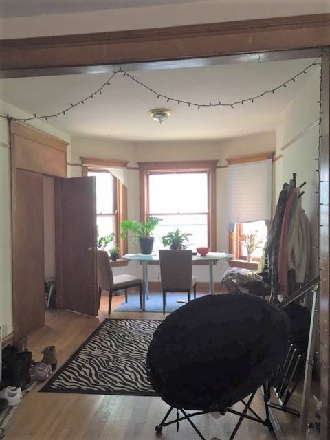 Chicago, IL 60613,3716 N Paulina Street #2