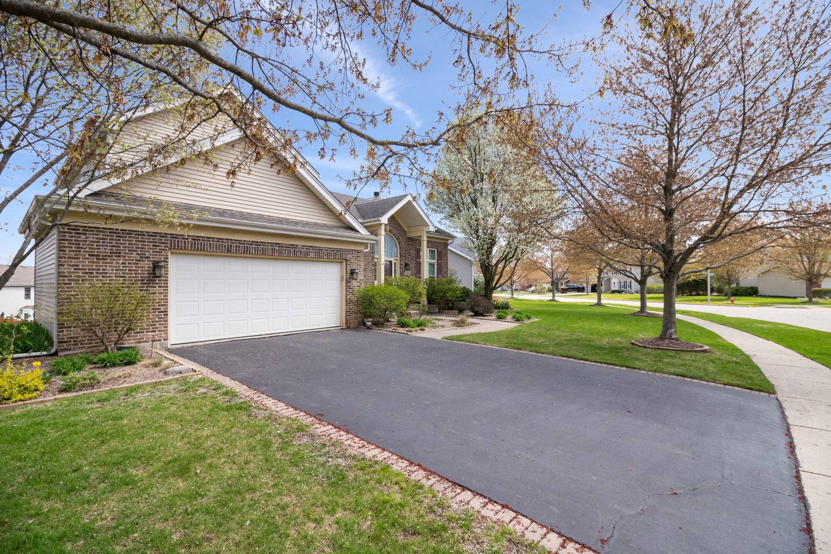 Elgin, IL 60124,145 Barnes Road