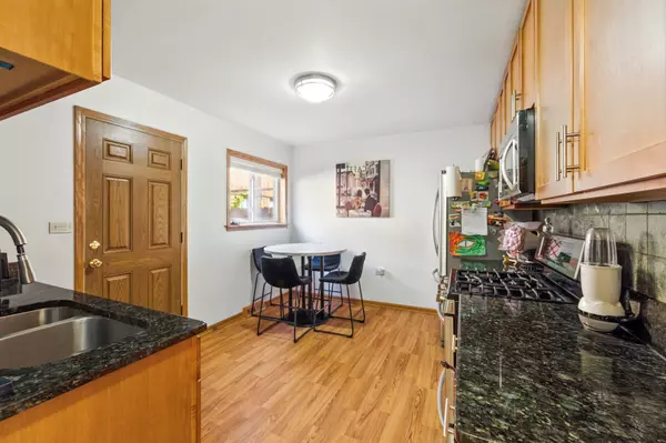 Des Plaines, IL 60016,173 Village Court