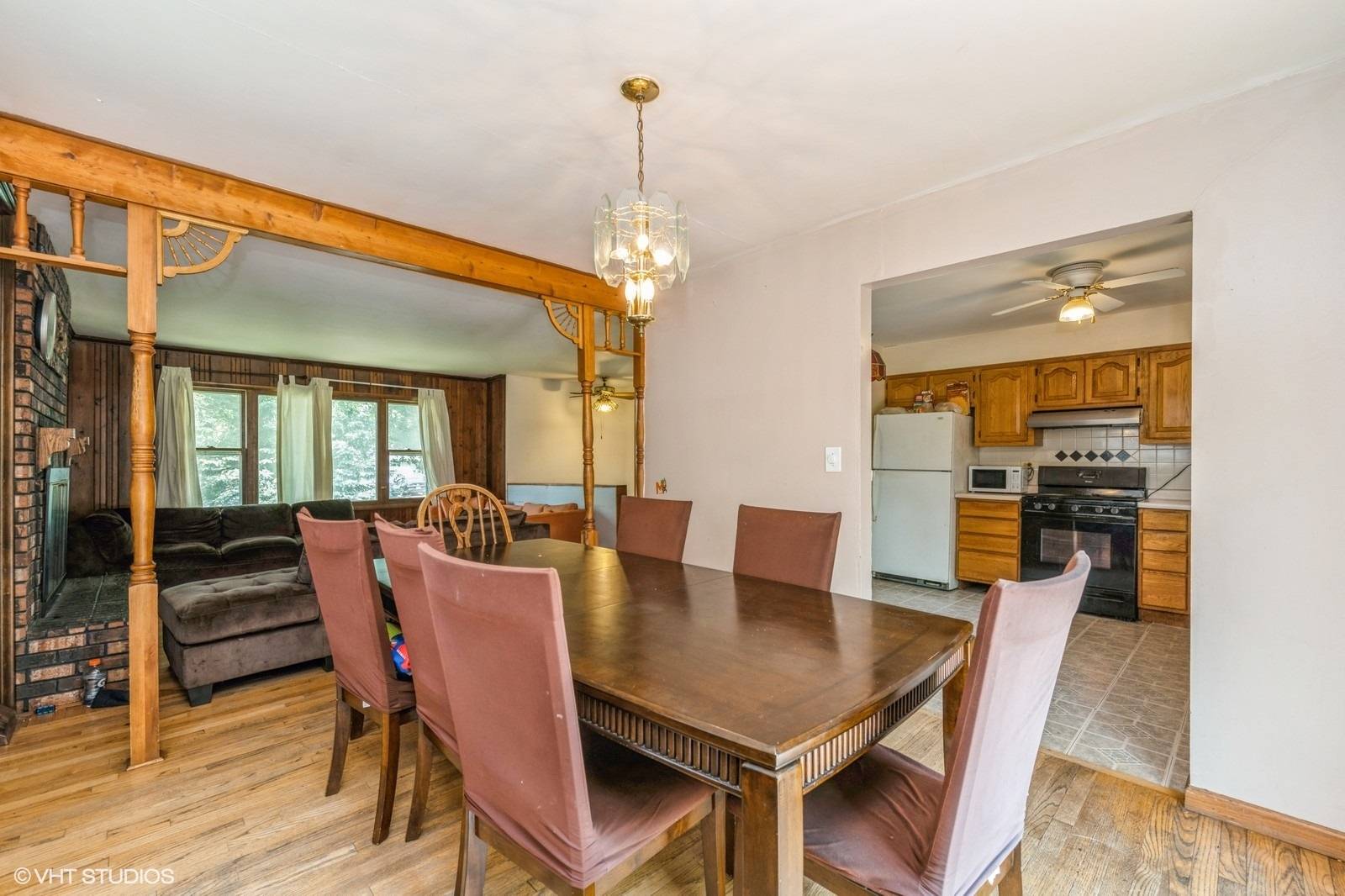Mchenry, IL 60050,4621 Bonner Drive