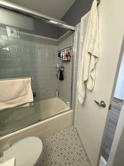 Chicago, IL 60657,3550 N Lake Shore Drive #1927