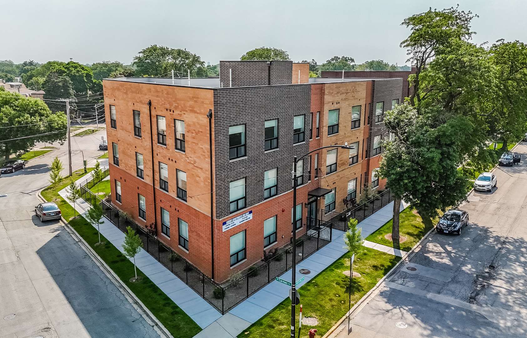 Chicago, IL 60630,5069-5075 N Northwest Highway