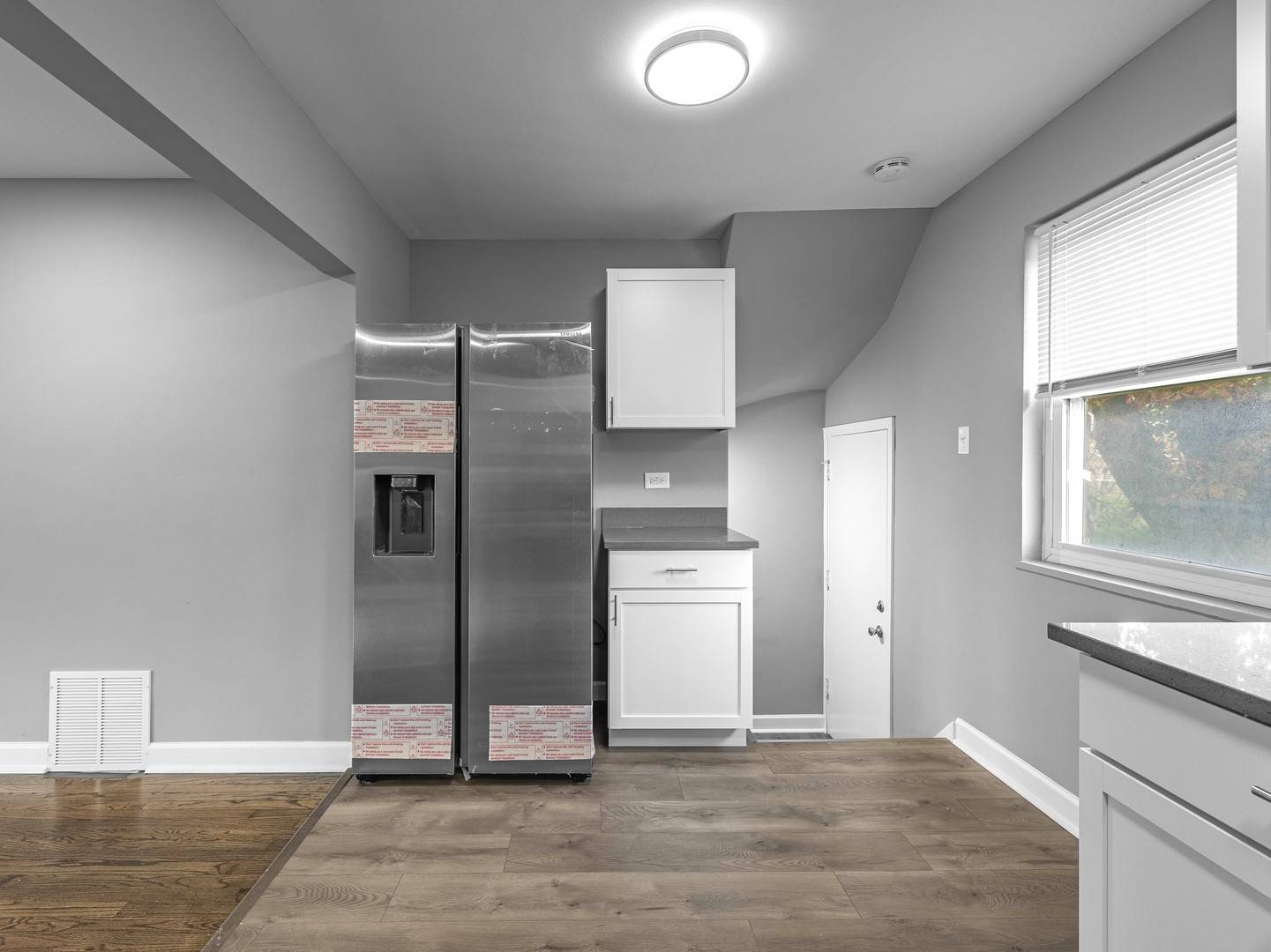 Chicago, IL 60652,3526 W 80th Place