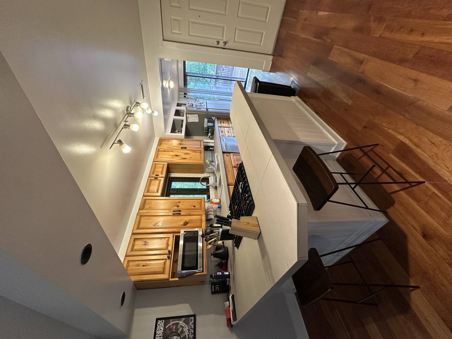 Chicago, IL 60647,2128 N Hoyne Avenue #2