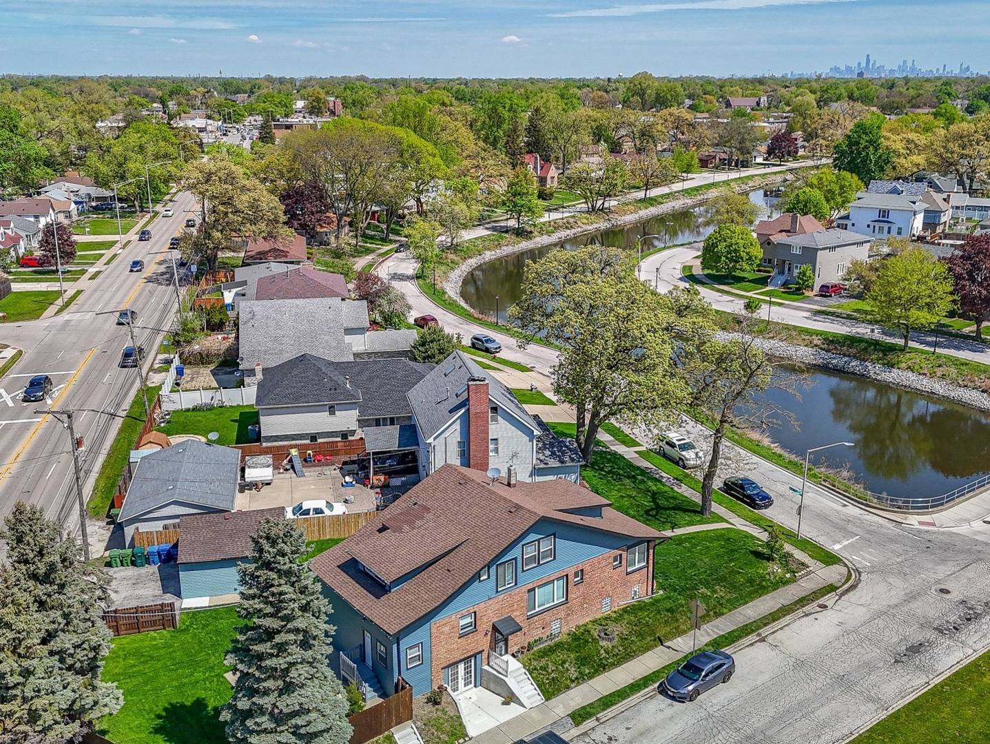 Oak Lawn, IL 60453,9712 W Shore Drive