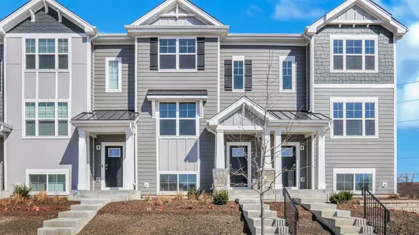2167 Yellowstone Boulevard, Mundelein, IL 60060