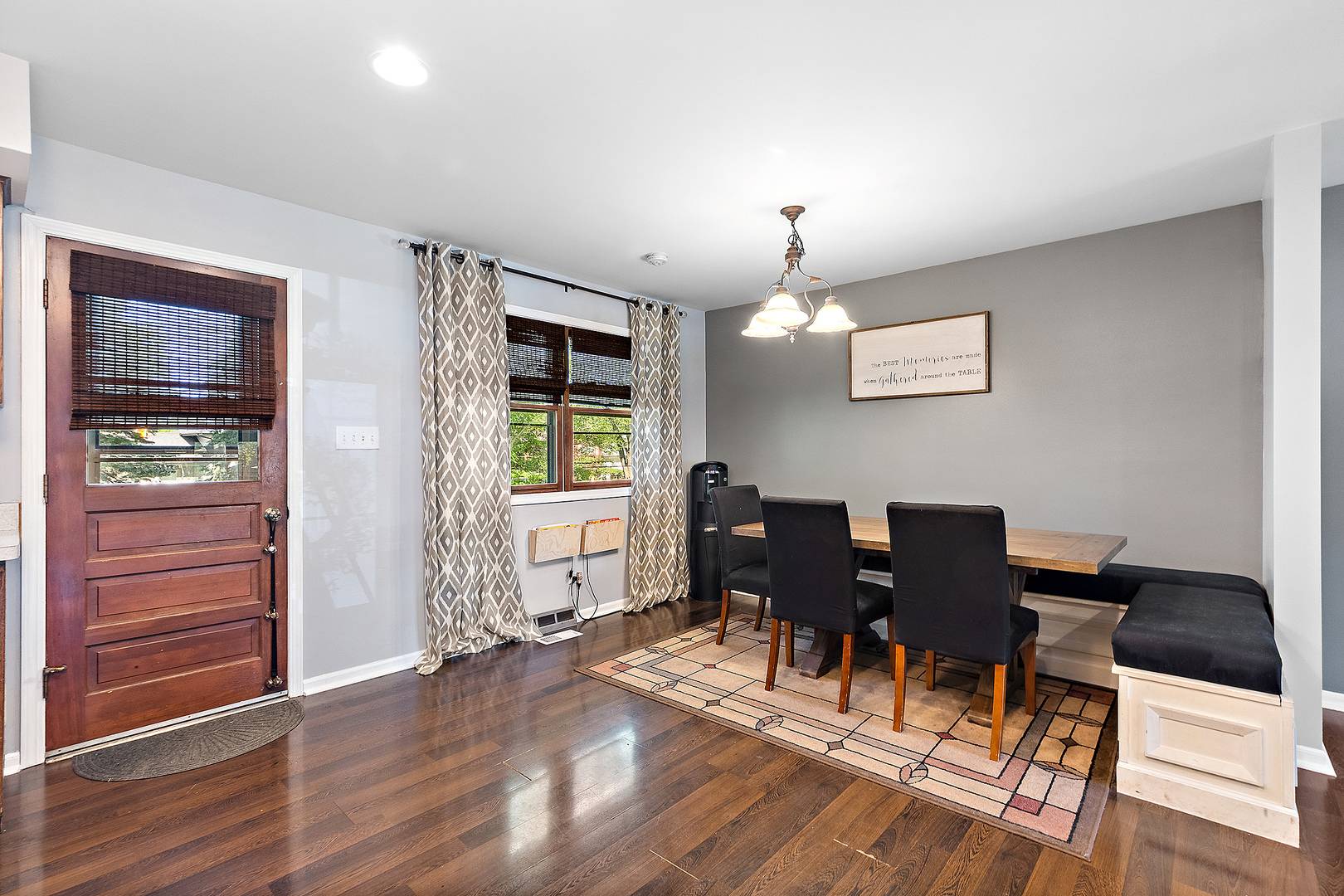 Shorewood, IL 60404,607 Shorewood Drive