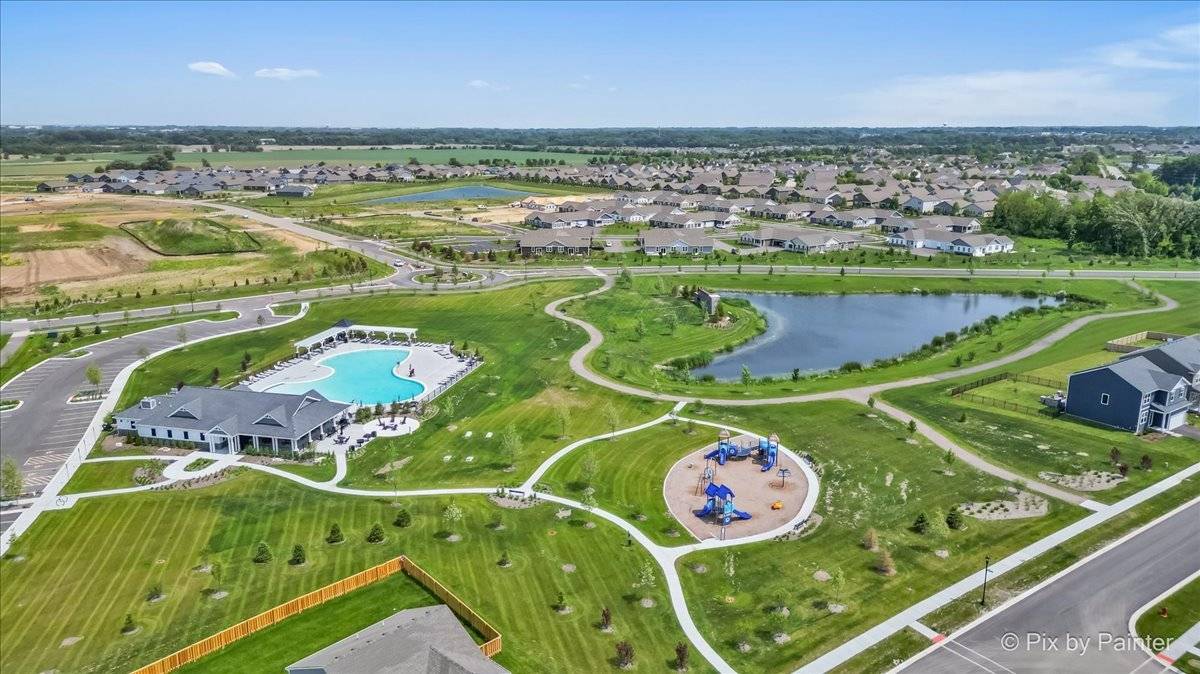 Pingree Grove, IL 60140,1360 Vineyard Lane