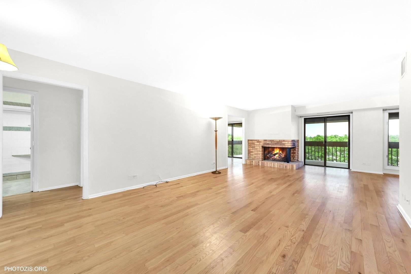 Northbrook, IL 60062,1621 Mission Hills Road #510