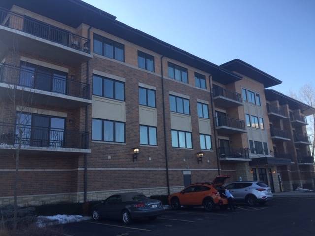 Mundelein, IL 60060,728 Diamond Lake Road #412