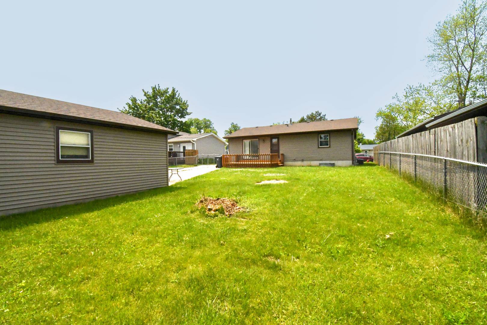 Beach Park, IL 60087,38103 N Cornell Road