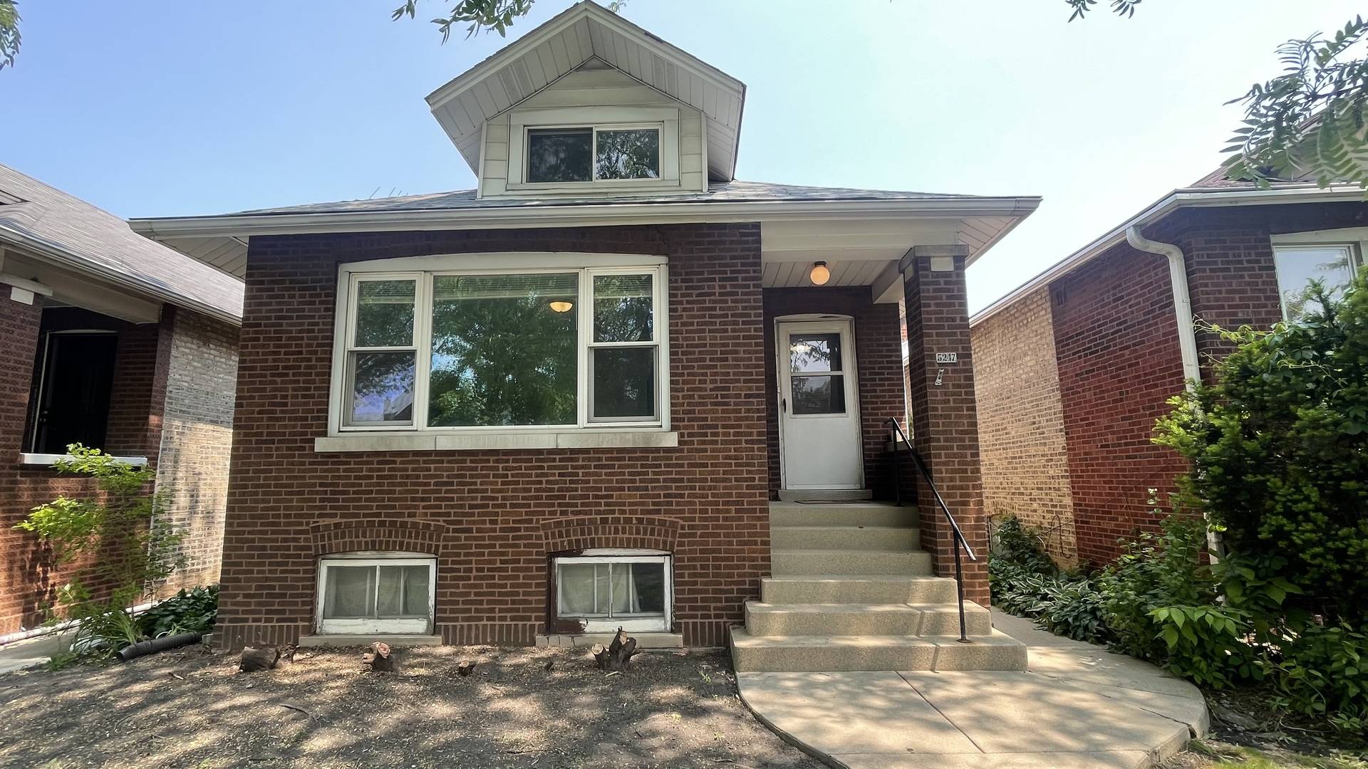 5247 N Kimball Avenue, Chicago, IL 60625