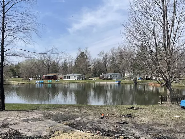 5-462 Woodhaven Lakes, Sublette, IL 61367