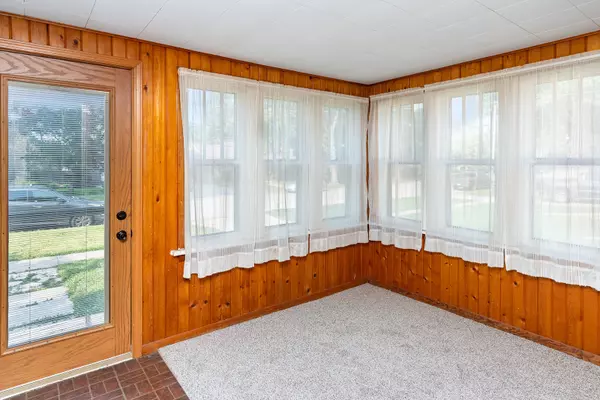 Sycamore, IL 60178,432 E Elm Street