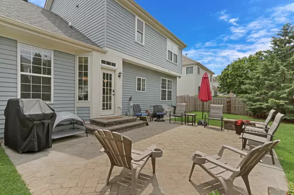 Mundelein, IL 60060,1312 Dorchester Drive