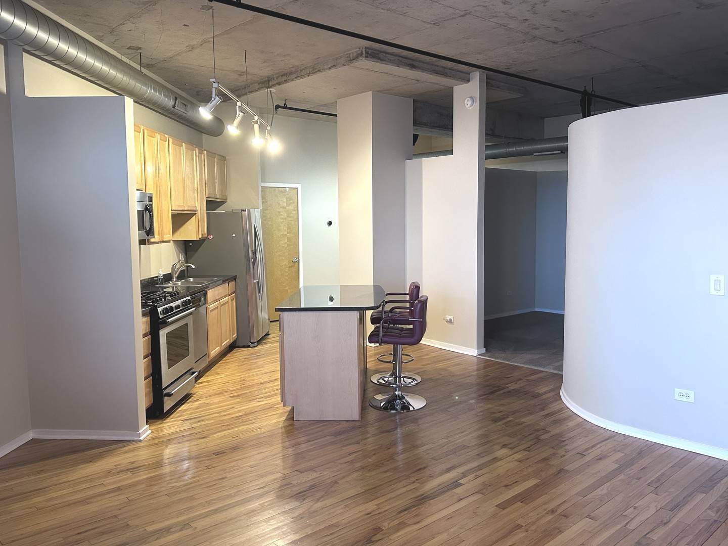 Chicago, IL 60607,6 S Laflin Street #920