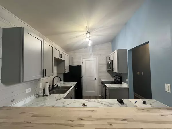 Lake In The Hills, IL 60156,Address not disclosed