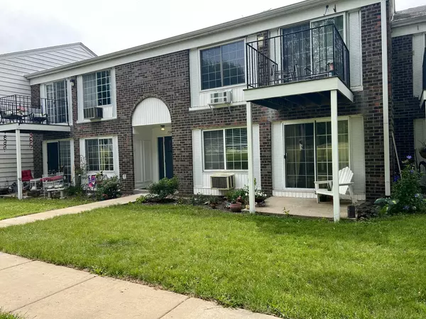 704 Kiwanis Drive #1, Freeport, IL 61032
