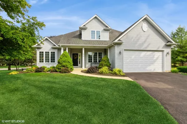 Sugar Grove, IL 60554,4 Birchwood Court