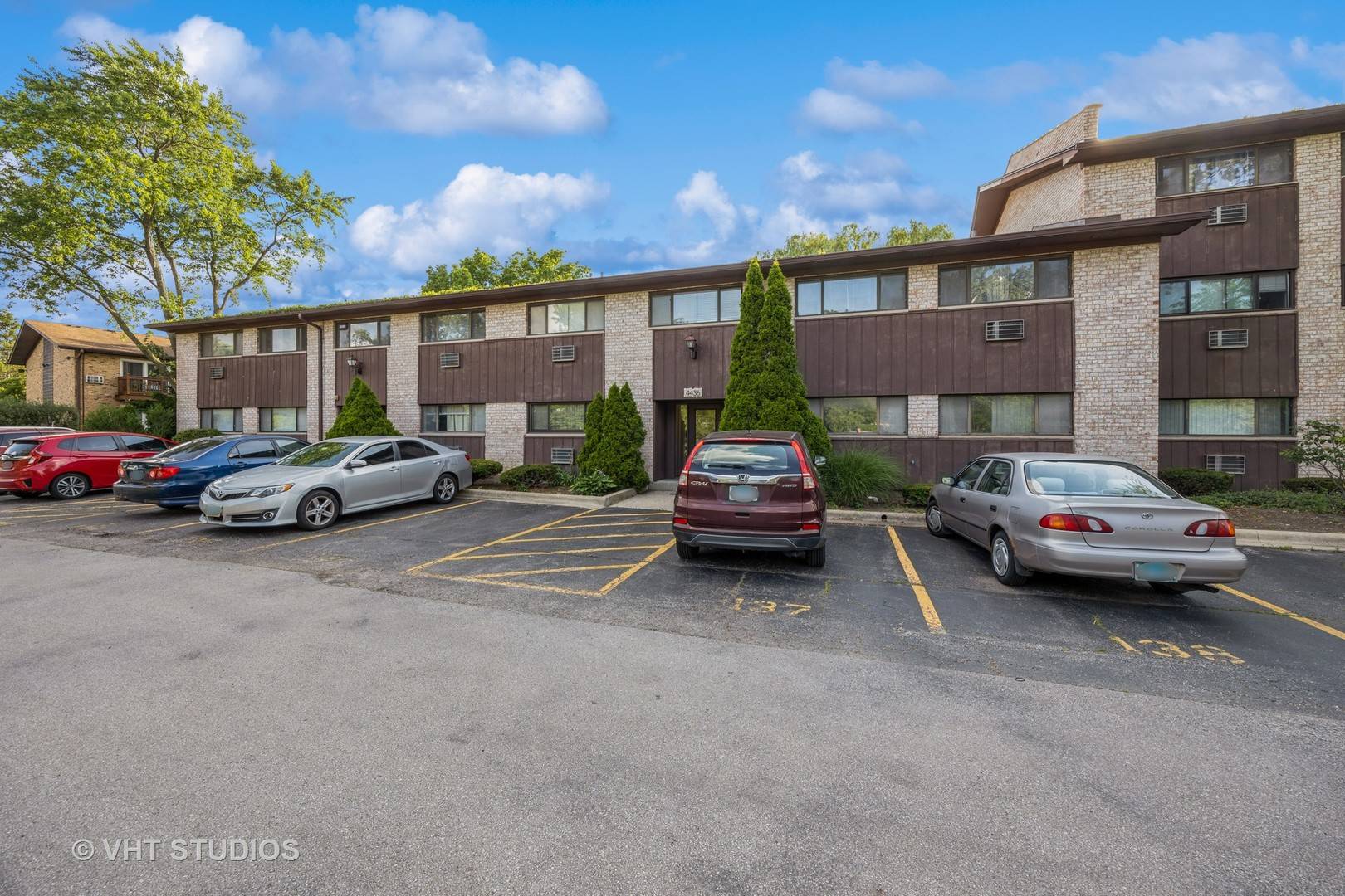 Downers Grove, IL 60515,4436 Arbor Circle #4