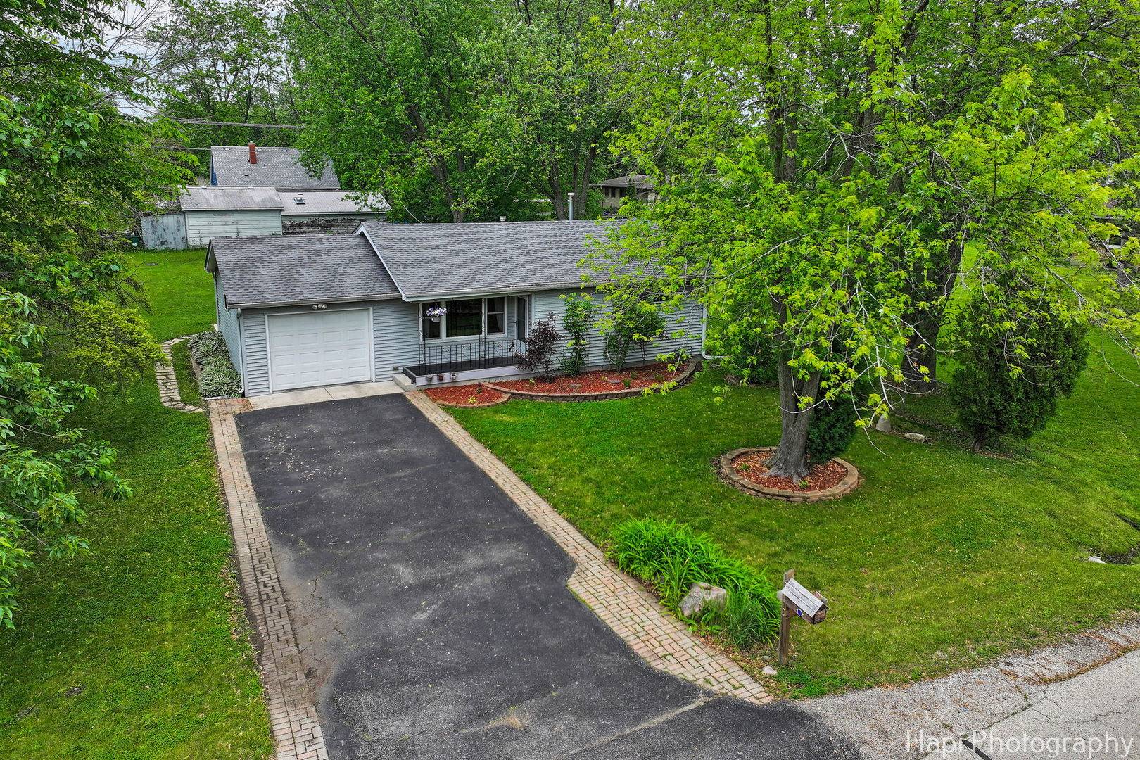Beach Park, IL 60087,12112 W Bonnie Brook Lane