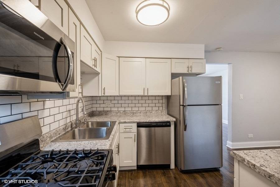 Blue Island, IL 60406,12151 S Western Avenue #3
