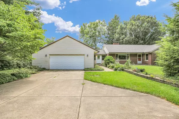 Champaign, IL 61820,705 W Kirby Avenue
