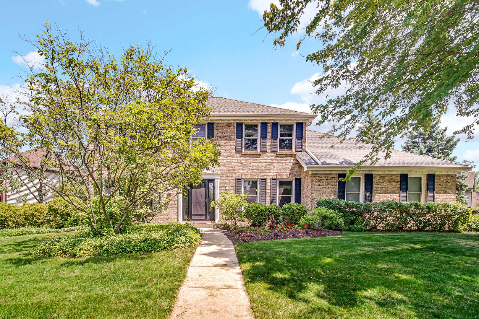 963 Monticello Drive, Naperville, IL 60563