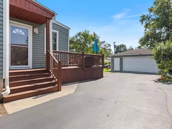 Lombard, IL 60148,229 W Berkshire Avenue