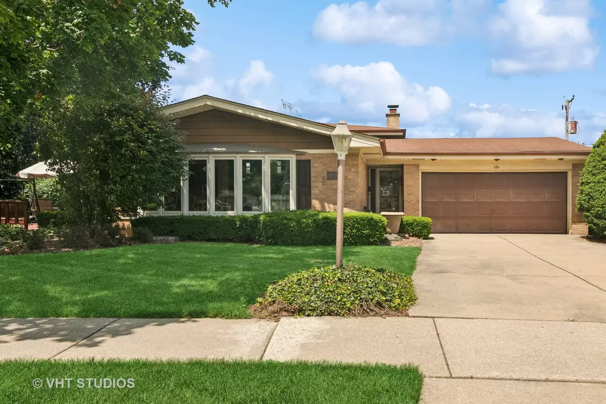 Des Plaines, IL 60016,186 Lance Drive