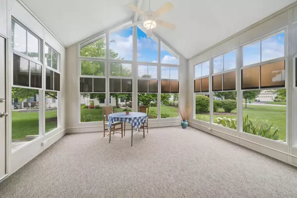 Huntley, IL 60142,12392 Cold Springs Drive