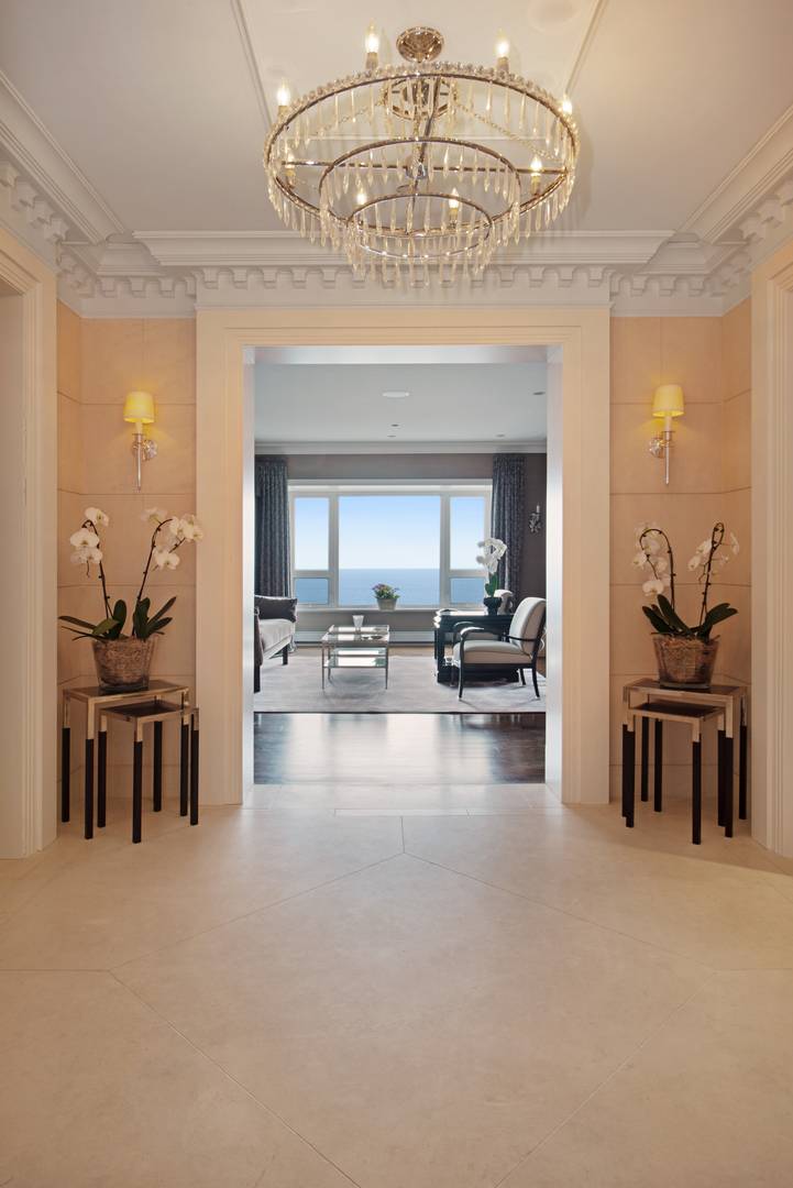 Chicago, IL 60611,800 N Michigan Avenue #5901