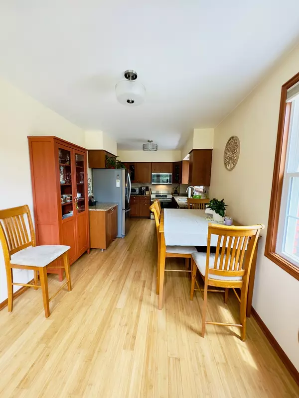 Hickory Hills, IL 60457,9321 S 81st Court