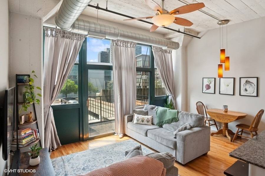 Chicago, IL 60616,221 E CULLERTON Street #314