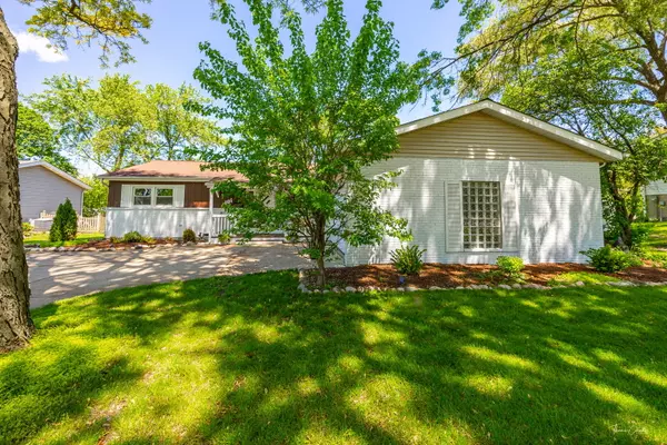 Darien, IL 60561,806 71st Street