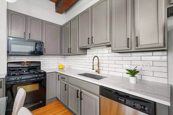 Chicago, IL 60605,1503 S State Street #501