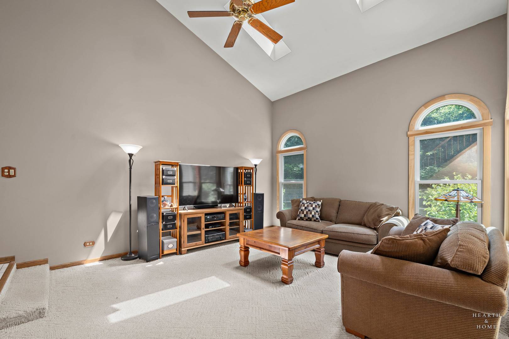 Schaumburg, IL 60173,314 Spring Creek Circle