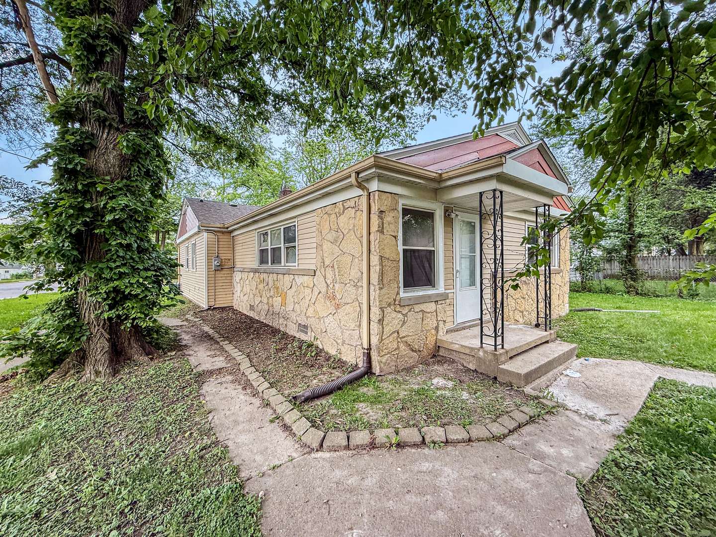 Hazel Crest, IL 60429,16802 Anthony Avenue