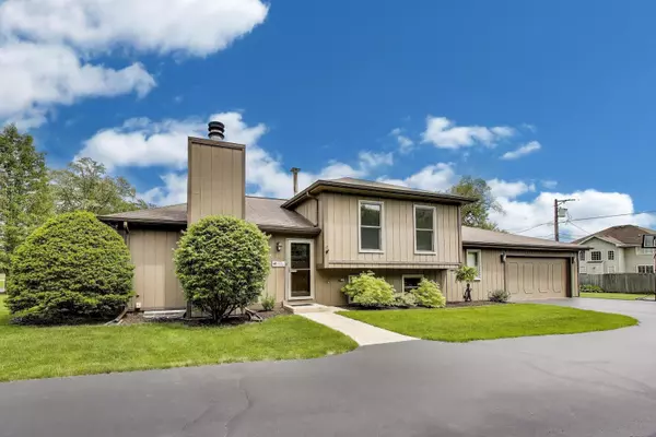 Bensenville, IL 60106,822 2nd Court