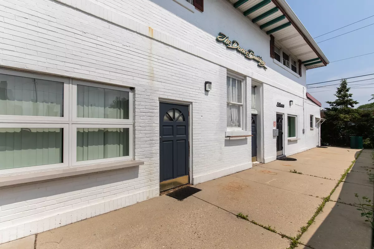 Des Plaines, IL 60016,1330 Webford Avenue