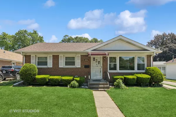 Morton Grove, IL 60053,8411 Mansfield Avenue