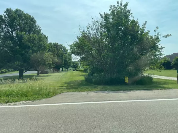 2908 E 29th Road, Seneca, IL 61360