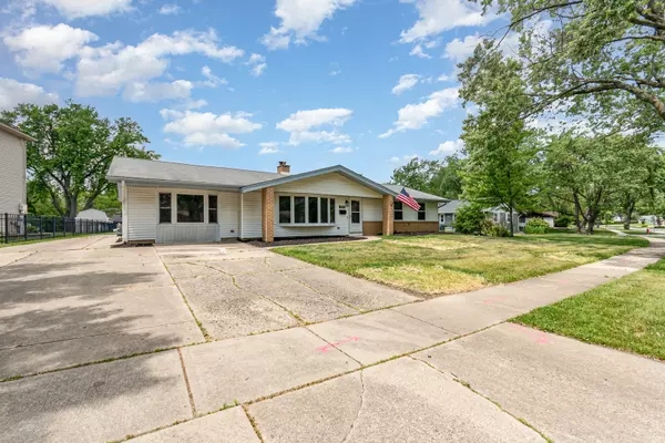 Schaumburg, IL 60193,208 Webster Lane