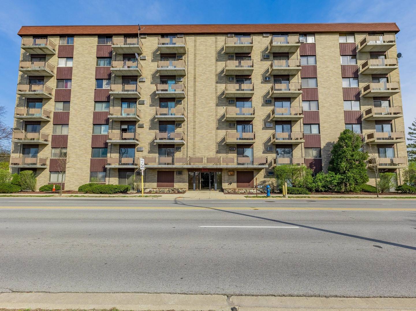 850 Des Plaines Avenue #207, Forest Park, IL 60130