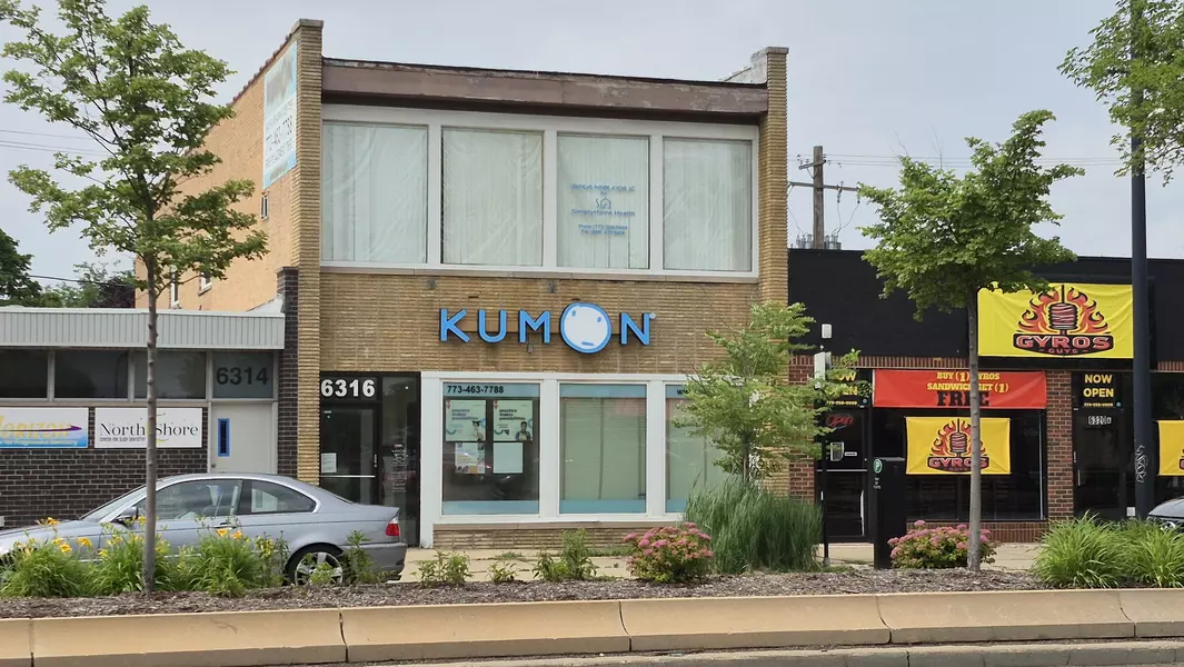 6316 N Lincoln Avenue, Chicago, IL 60659
