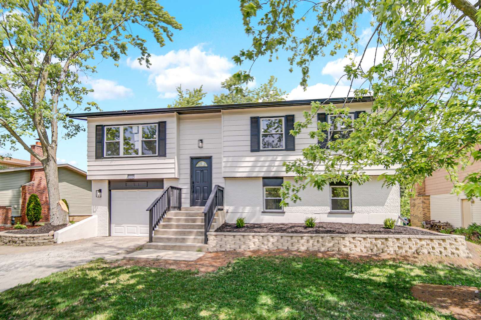 Richton Park, IL 60471,5234 Riverside Drive